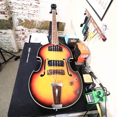 Univox Model 1920 Lectra Short-Scale Bass w/ case 1968 - Sunburst Violin Bass image 16