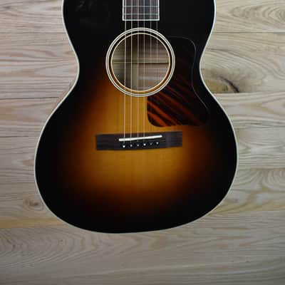 Huss and Dalton Crossroads L-13 Deluxe 2023 - Sunburst image 2