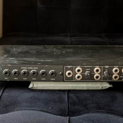 Mesa Boogie V-Twin Rack Two Channel Tube Guitar Preamp image 2
