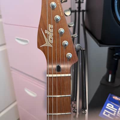 VOLA OZ RMN VW in Vintage white with Gig Bag image 3