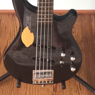 Washburn 5 string Force ABT with EMG pickups 1990 Black image 1
