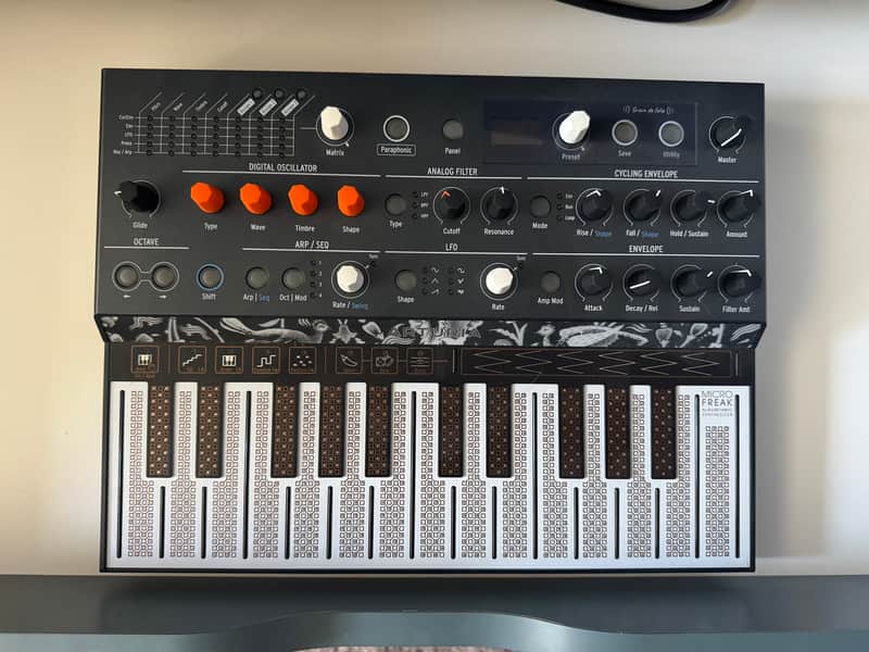 Arturia MicroFreak 25-Key Algorithmic Synthesizer 2019 - Present - Black image 1
