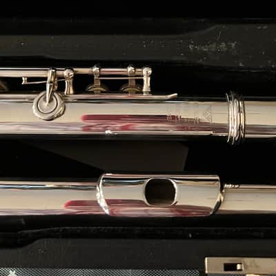 Verne Q.Powell Handmade Conservatory Silver Flute 1951 - sterling silver image 2
