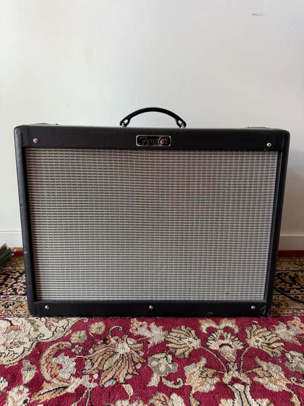 Fender Hot Rod Deluxe 3-Channel 40-Watt 1x12" Guitar Combo 2002 - 2010 - Black image 1
