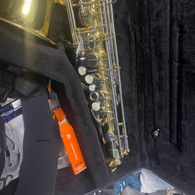 Yamaha YAS-26 Standard Alto Saxophone 2010s - Lacquered Brass image 2