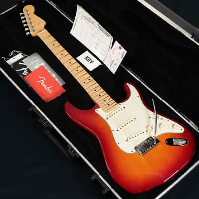 Fender USA American Deluxe Stratocaster Ash with N3 MF, Aged Cherry Sunburst Fender [US13003186] (05/18) image 4