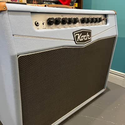 Koch The Greg combo 2020 Sonic Blue image 2