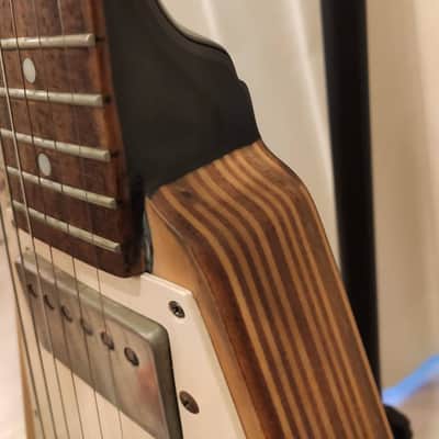 Unique Piece Epiphone '67 Flying V 1994 KOREA Wood ! image 16