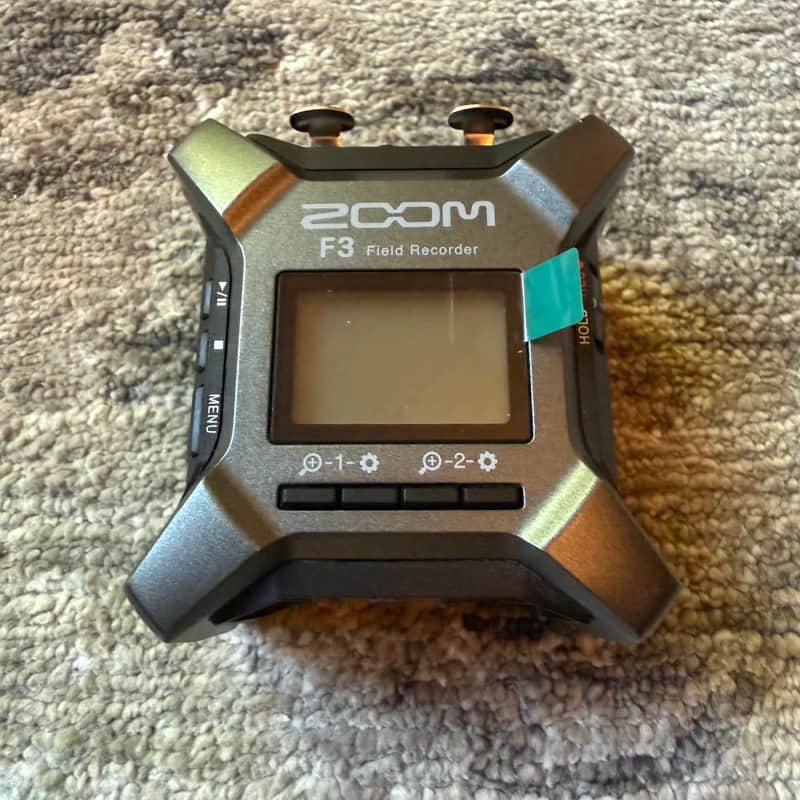 Zoom F3 Compact Field Recorder 2022 - Present - Black image 1