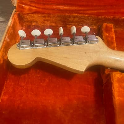 Fender Duo-Sonic 1963 Sunburst with OHSC image 13