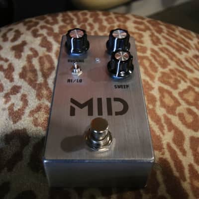 PedalPCB Maleficent Mids 2022 image 5