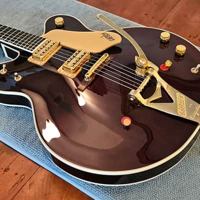 Gretsch G6122SP Country Classic II Custom Edition with TV Jones Pickups, Double Mute 2004 - 2006 - Walnut Stain image 5