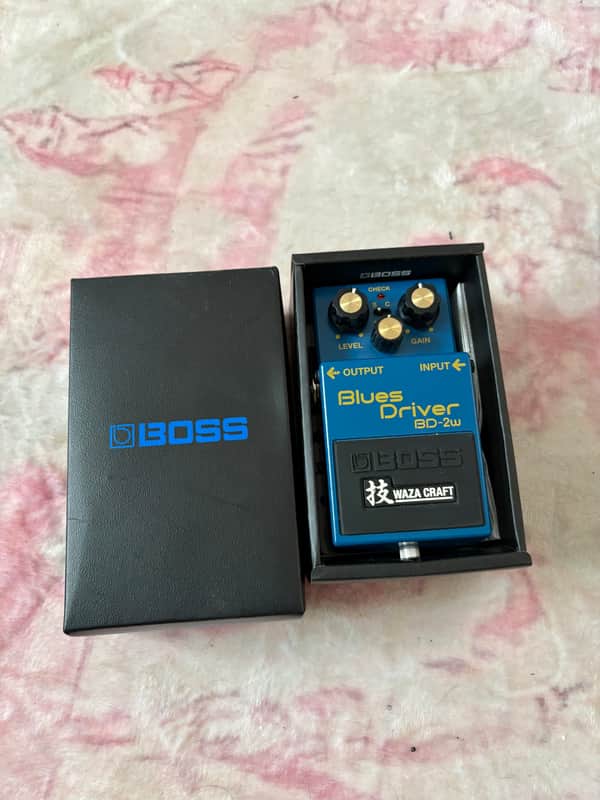 Boss BD-2W