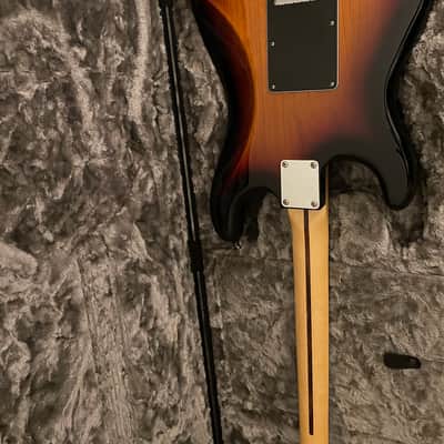 Fender American Special Stratocaster HSS 3 Tone Burst with Texas Specials image 4