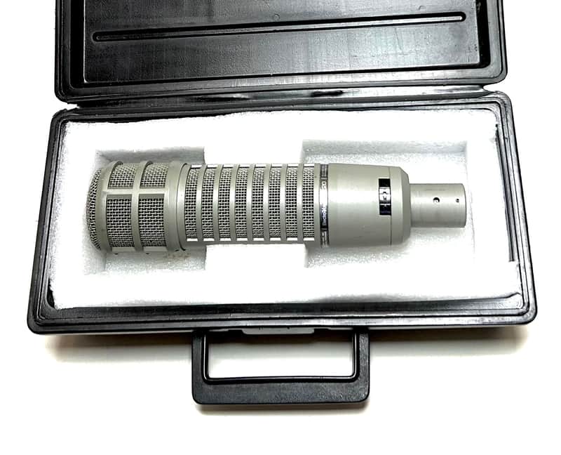 Electro-Voice RE20 Cardioid Dynamic Microphone 1968 - Present - Gray image 1