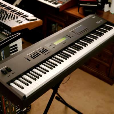 MUST SEE!!! KORG SG PRO X STAGE PIANO/MASTER KEYBOARD FULLY INSPECTED IN AMAZING CONDITION! image 1