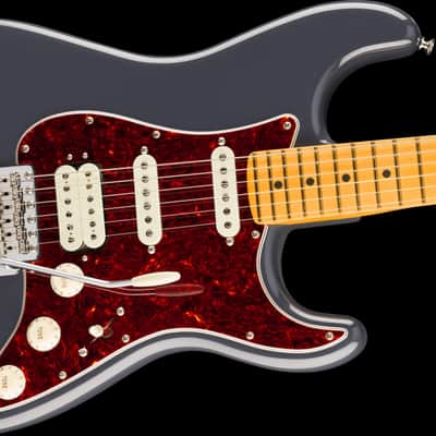 Fender American Professional Classic Stratocaster HSS - Faded Black image 4