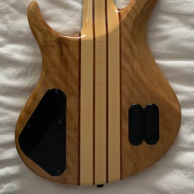 Harley Benton BZ5000 NT 5 String Bass Guitar w/Hard Shell Case Natural Clear image 2