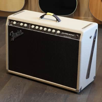 Fender Super-Sonic 112 2-Channel 60-Watt 1x12" Guitar Combo 2006 - 2011 - Blonde image 5