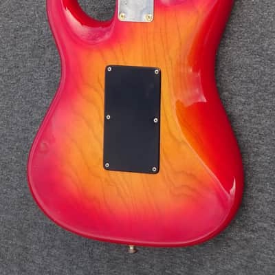 Valley Arts Steve Lukather 1991 - Sunburst Signature Series Limit Editions image 12