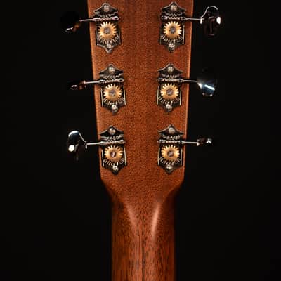Martin D-18 Standard Dreadnought Acoustic, Fishman Matrix Infinity Pickup, Case Included image 10