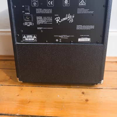 Fender Rumble 15 V3 15-Watt 1x8" Bass Combo 2015 - Present - Black Bild 2