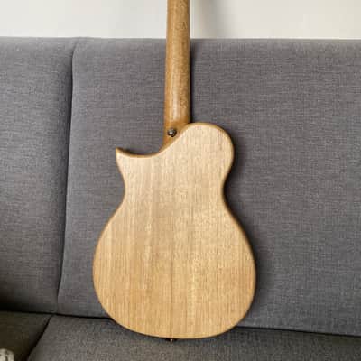 Pete Howlett Revelator Thinline Tenor Ukulele 2019 Natural image 8