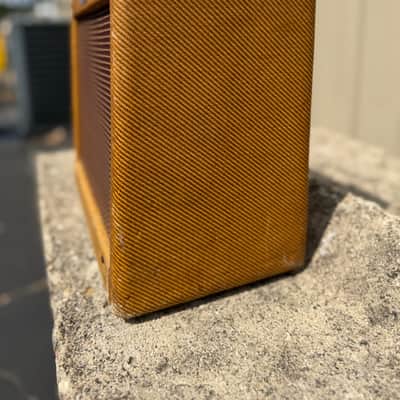Fender Champ 5F1 Narrow Panel 5-Watt 1x8" Guitar Combo 1958 - 1964 - Tweed image 10