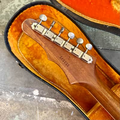 Epiphone Crestwood Wilshire c 1963 - Cherry original vintage USA Pat no PAF mini Humbucker tremotone vibrato Kalamazoo Gibson image 8