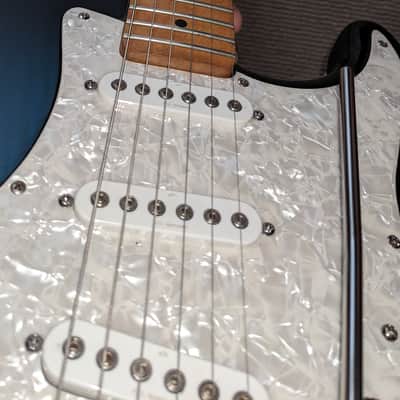 1992 USA G&L S-500, MFD pups, Sperzel Staggered Locking Tuner, Ships in Hard shell Case image 8