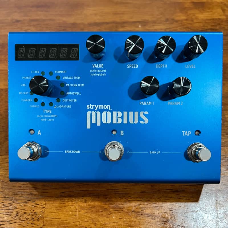 Strymon Mobius