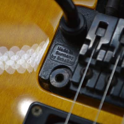 Charvel 375 Deluxe with Rosewood Fretboard 1989 - 1991 - Transparent Amber - Chainsaw Case image 11