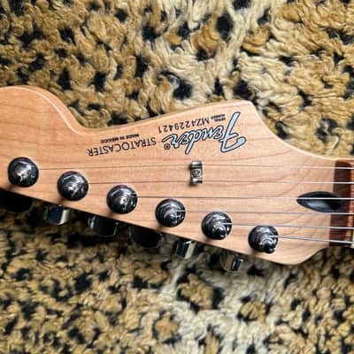 Fender Fender Stratocaster Standard HH MIM Electric Guitar 2016 - Black image 7