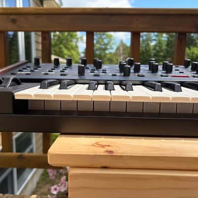 Sequential OB-6 49-Key 6-voice Polyphonic Synthesizer image 6