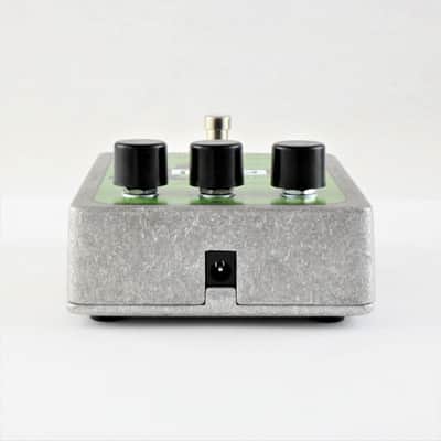 ELECTRO HARMONIX BASS BIG MUFF image 4
