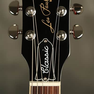 2022 Gibson Les Paul Classic Translucent Cherry image 3