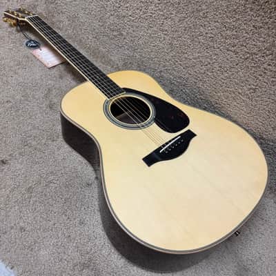 Yamaha LL16 ARE Acoustic-Electric Guitar - Natural SN IIJ150643