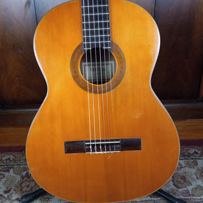 Vintage Bruno Ventura V-1585 Classical Guitar - Made in Japan Vintage Bruno Ventura V-1585 Classical Guitar - Made in Japan
