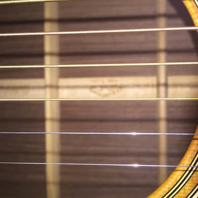 Classic Martin D-28 Dreadnought with Cutaway -DC-28 1994 Vintage Natural image 17