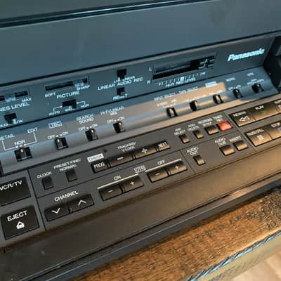 Panasonic AG-1980 19?? Black image 4