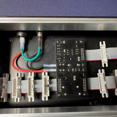 Pittsburgh Modular Cell 90 DC eurorack case with power supply image 2
