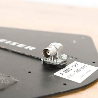 Sennheiser A-2003-UHF Passive Directional Antenna - 450-960 MHz CG0117Z image 5