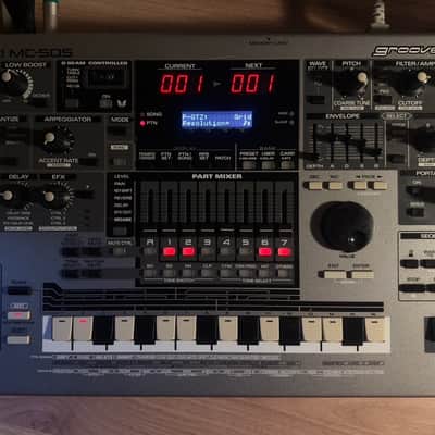 Roland MC-505 Groovebox 1998 - 2002 - Gray image 1