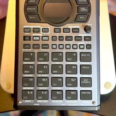 Roland SP-404MkII 2021 - Present - Gray