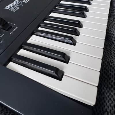 Yamaha SY55 Synthesizer 1989 - Black image 3