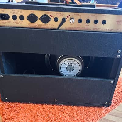Marshall JCM 800 Lead Series Model 4210 50-Watt Master Volume 1x12" Combo 1980s - Black image 3