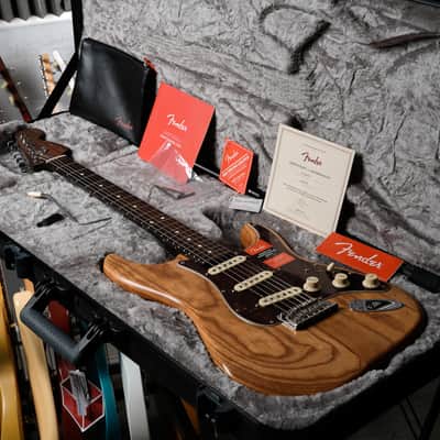 Fender Limited Edition American Professional Stratocaster with Solid Rosewood Neck 2020 - Roasted Ash image 3