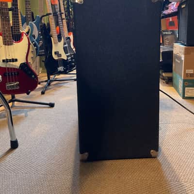 Peavey TNT130 Bass Amplifier image 6
