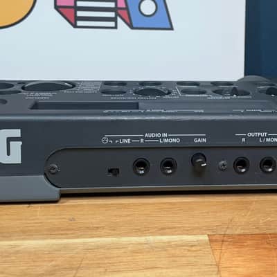 [Mint] Korg MS1 MicroSampler - Black w/ Microphone image 8