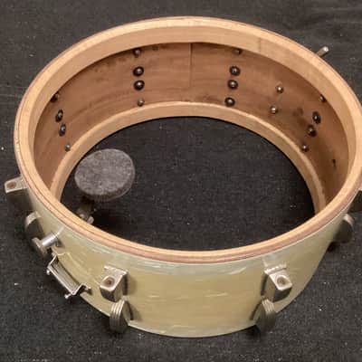 WFL (Ludwig) No. 902 Ray McKinley/Symphonic Super Classic 6.5x14" 16-Lug Snare Drum with P-87 Strainer 1948 - 1959 - White Marine Pearl image 11